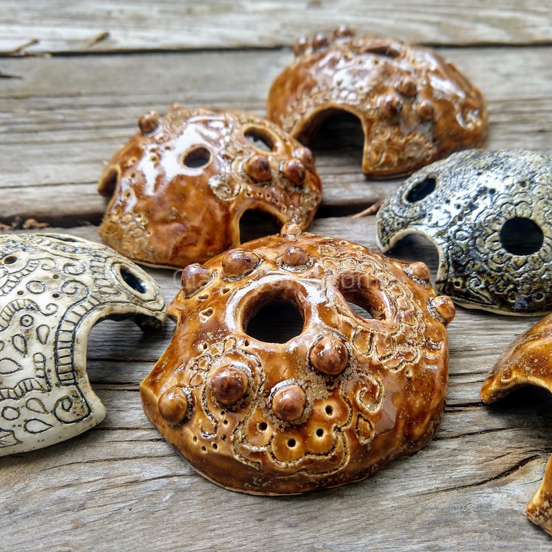 Ceramic Aquarium Caves – 3″ Assorted Amber